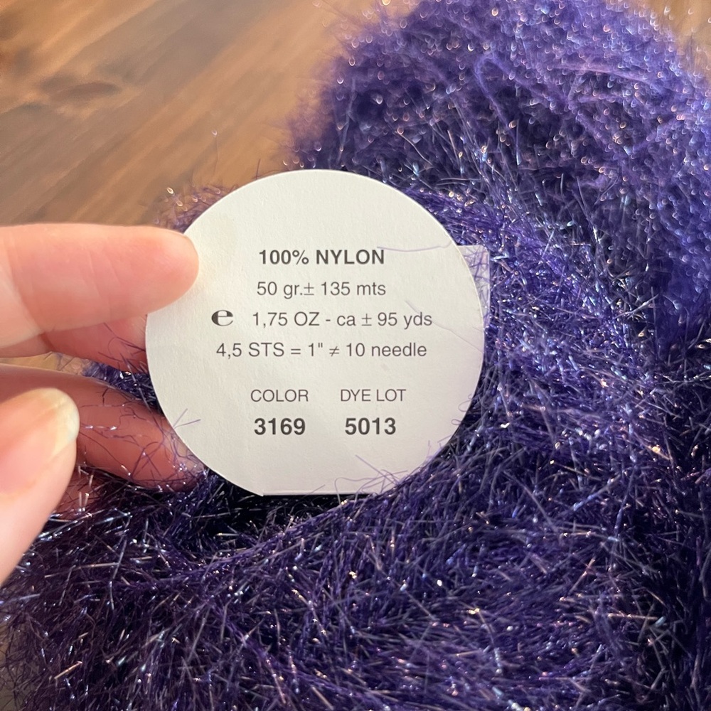 Lot of 3 Trendsetter Aura Skeins of 100% Nylon Purple Yarn - Picture 3 of 4